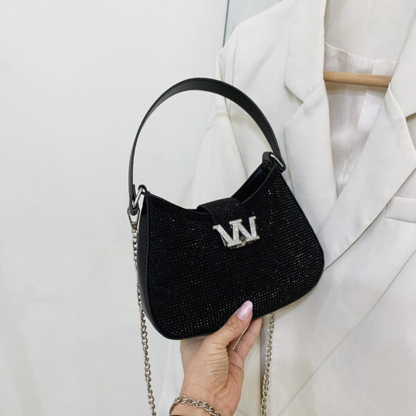 New Fashion Portable Unique Niche Shoulder Messenger Bag - Image 3