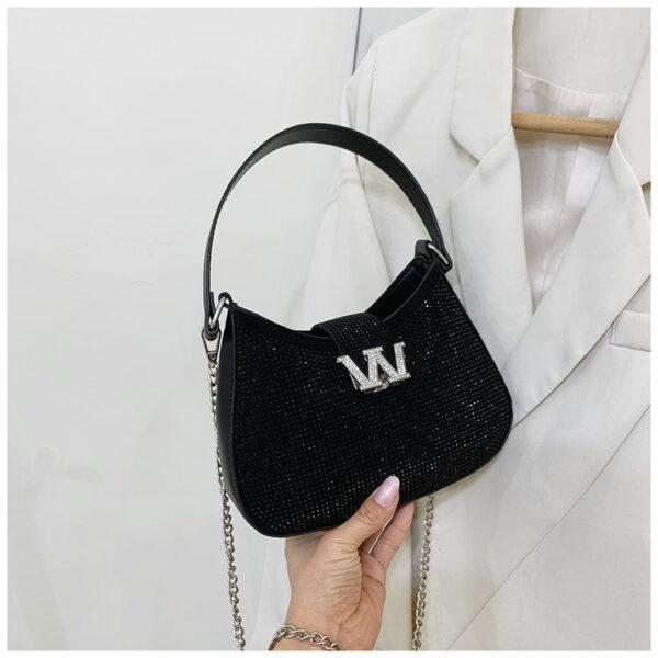 New Fashion Portable Unique Niche Shoulder Messenger Bag - Image 5