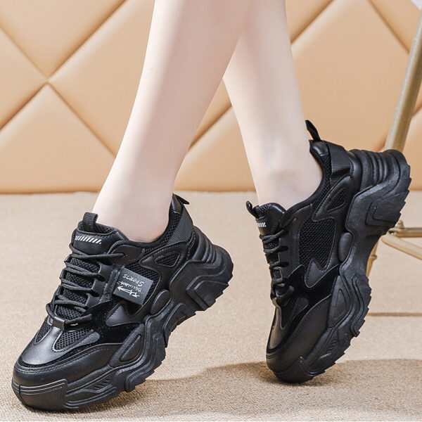 Female Casual And Lightweight Versatile Women's Sports Shoes - Image 4