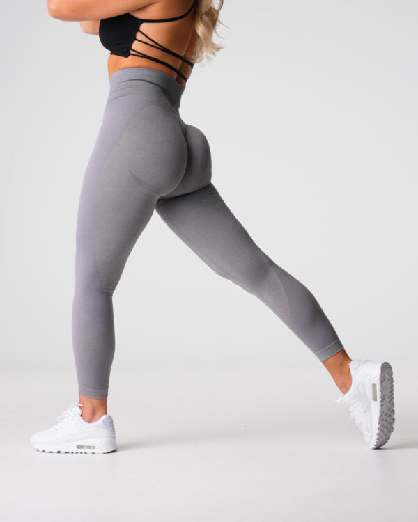 Female Skinny Hip Raise Seamless Workout Ankle Length Pants - Image 3