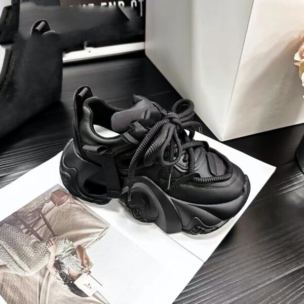 Fried Street Women's Super Hot All-match Small Thick Bottom Increased Lightweight Sneaker - Image 4