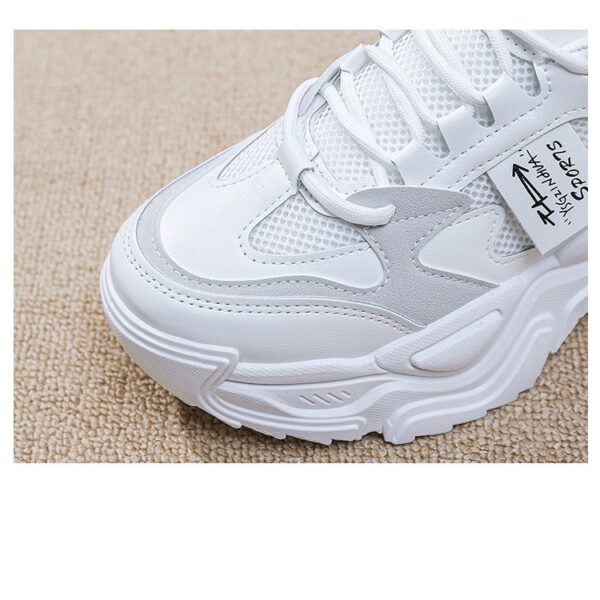 Female Casual And Lightweight Versatile Women's Sports Shoes - Image 8